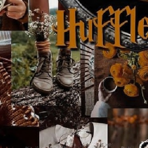 Meet your Posher, Danielle - Picture 1 of 1